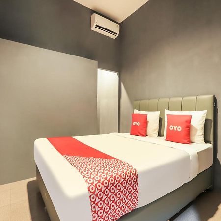 Oyo 3492 Mandala Residence 메단 외부 사진