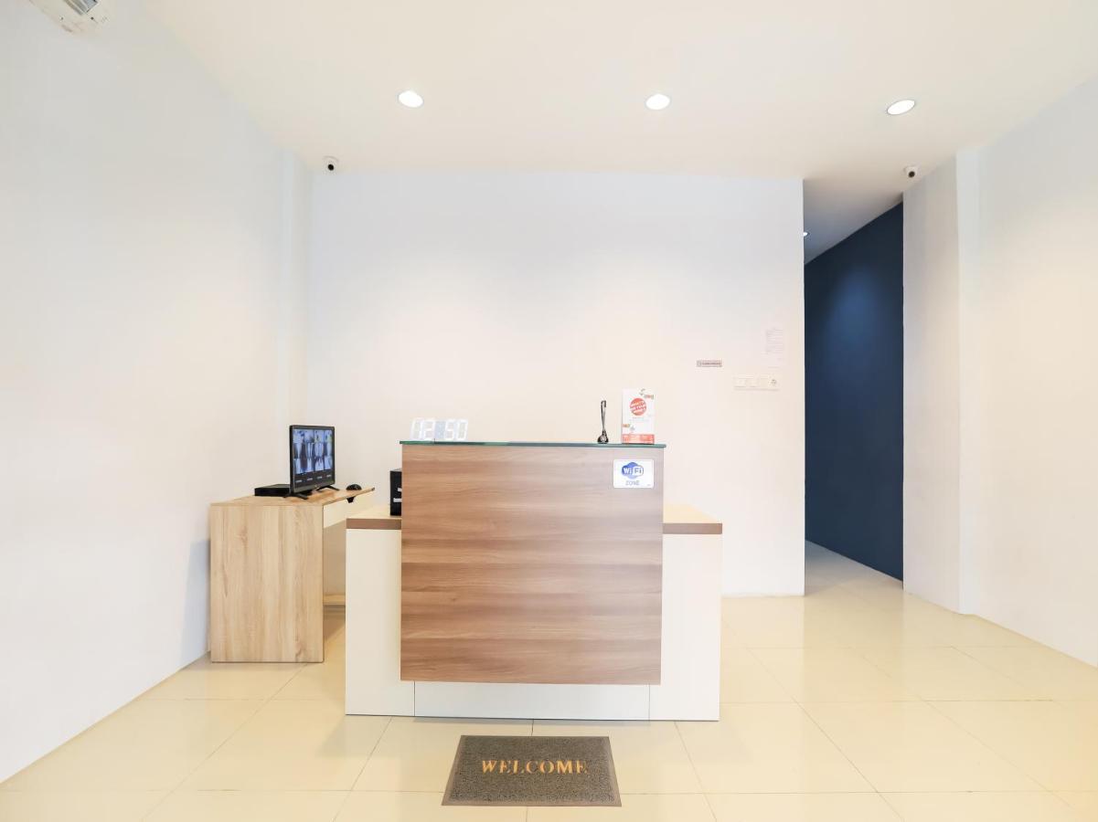 Oyo 3492 Mandala Residence 메단 외부 사진