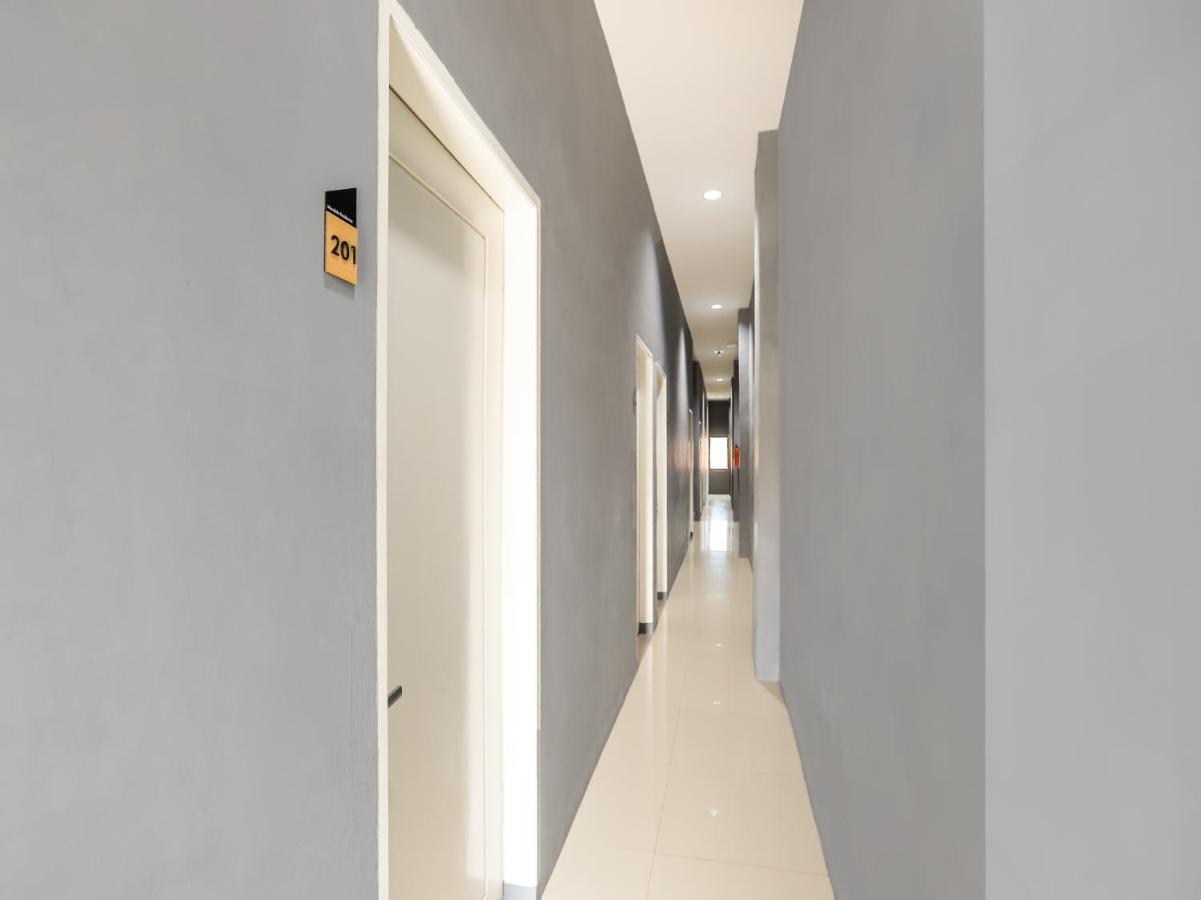 Oyo 3492 Mandala Residence 메단 외부 사진