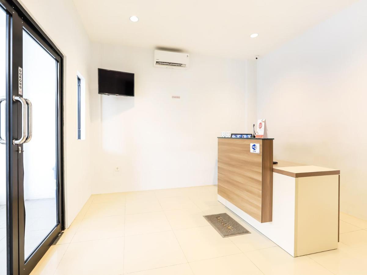 Oyo 3492 Mandala Residence 메단 외부 사진