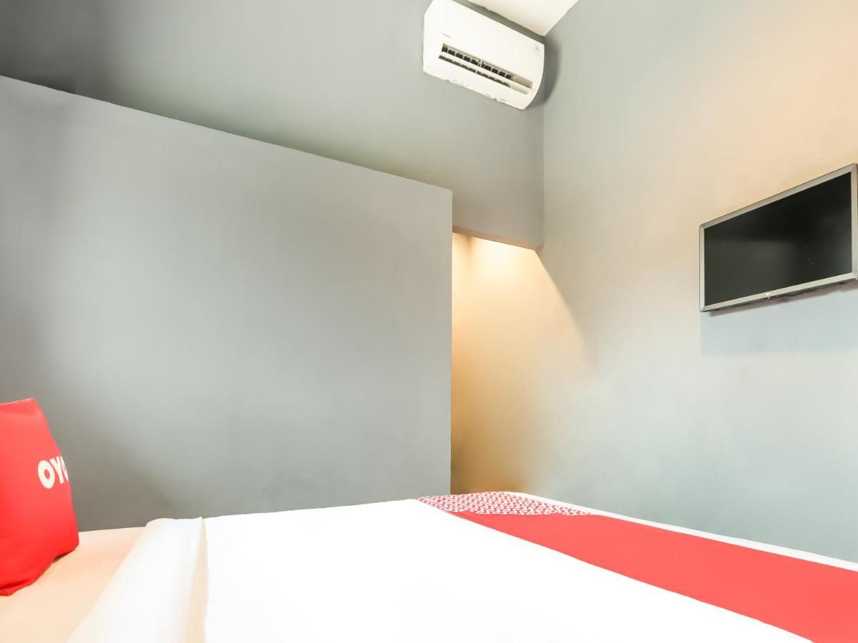 Oyo 3492 Mandala Residence 메단 외부 사진